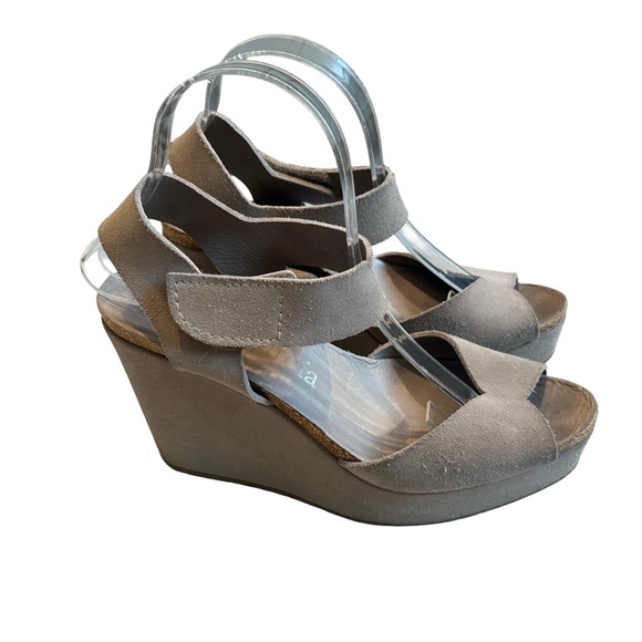Pedro Garcia Gray Suede Leather Peep Toe Wedge Sandals, Sz EU 39 (US Sz 9) - Picture 5 of 14